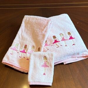 Charming Pink Ballerina Towel Set for Kids